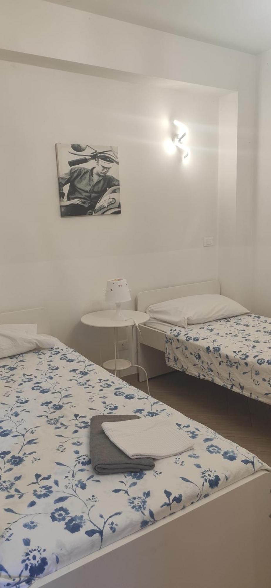 Romantic House Posto Auto Aria Condizionata Apartment โบโลญญา ภายนอก รูปภาพ